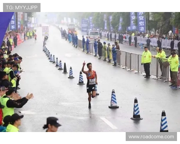 上海街舞队在马拉松大满贯积分榜上以90分稳居第一名