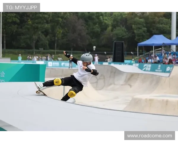 北京滑板队在世界街舞大赛中的华丽转身与成长历程揭秘