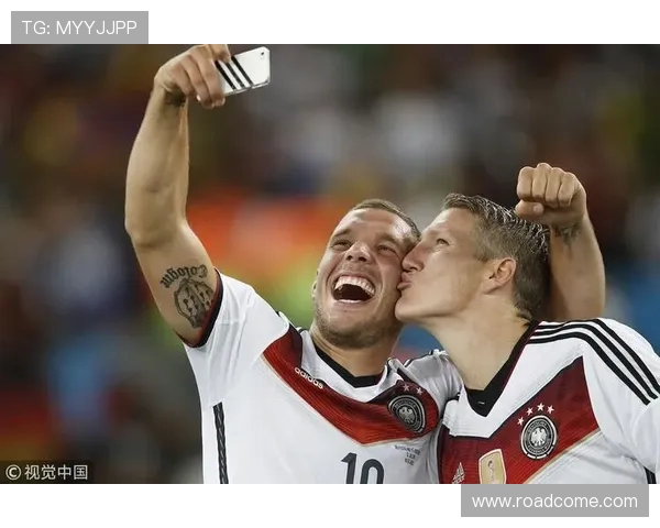 南京街舞队在极限运动世界杯上的辉煌突破与成长历程揭秘 南京街舞队在极限运动世界杯上的辉煌突破与成长历程揭秘