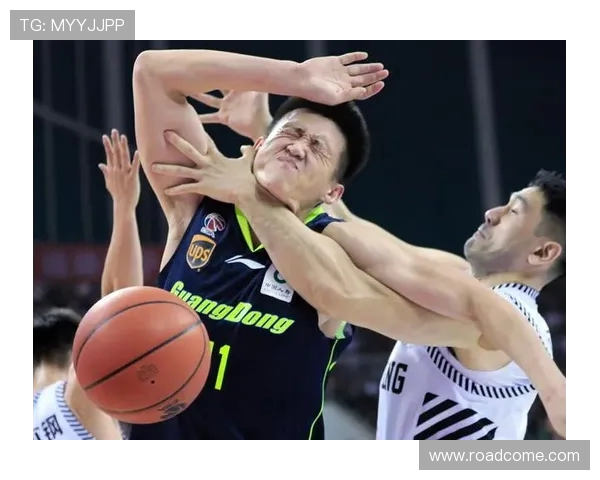 成都篮球队盯防策略分析及其对比赛结果的影响探讨