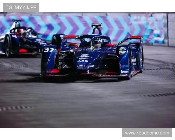 杭州网球队强势领跑精英赛积分榜目前积分达到61分