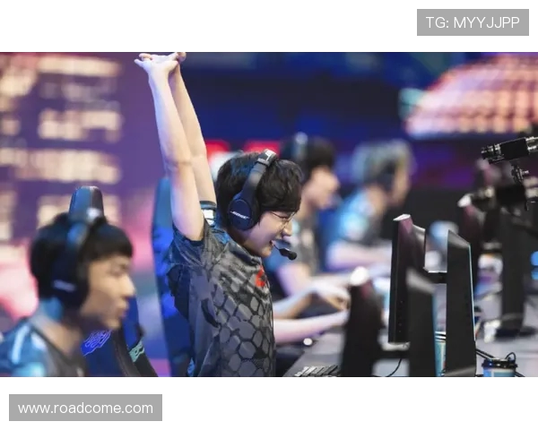 王者荣耀评论分析LNG战队在比赛中的控制策略与失误表现