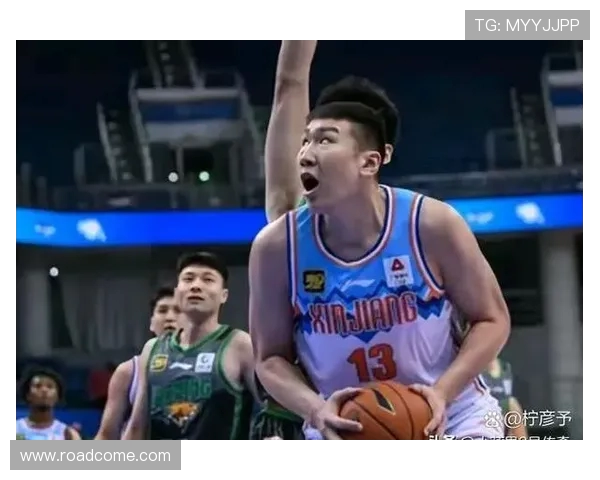 重庆篮球队以75分稳居精英赛积分榜首位展现强劲实力 重庆篮球队以75分稳居精英赛积分榜首位展现强劲实力