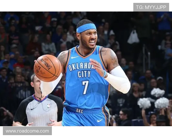 雷霆与火箭激战正酣腾讯网为您全程直播精彩瞬间