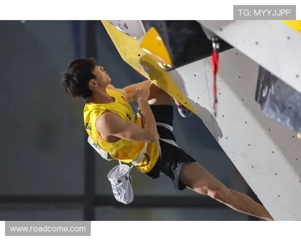 南京攀岩队与上海攀岩队的精彩对决分析与力量对比