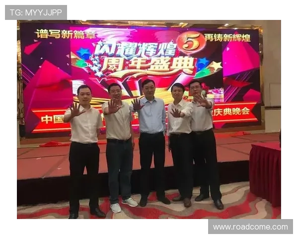 张强谈网球生涯：从青涩少年到职业高手的心路历程