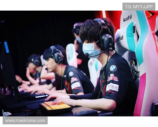 深度分析FPX战队阵地战策略与战术执行的关键要素 深度分析FPX战队阵地战策略与战术执行的关键要素