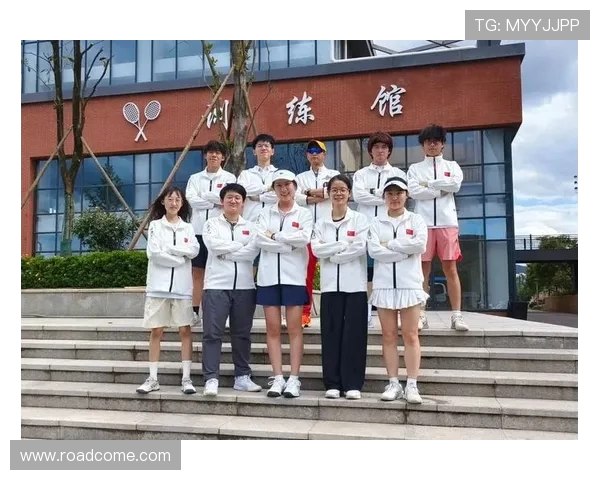 重庆网球队荣登全国网球配合排行榜第十名展现出色团队实力