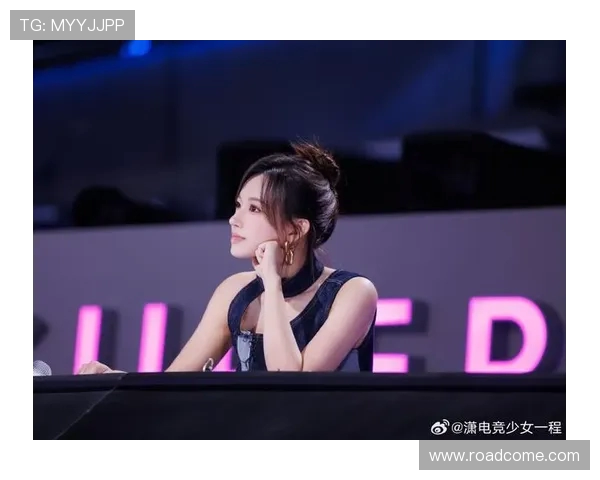 杨丽专访：从职业选手到电竞导师的英雄联盟成长之路